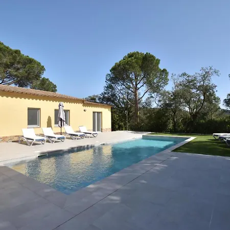 بيت للعطل Riebie